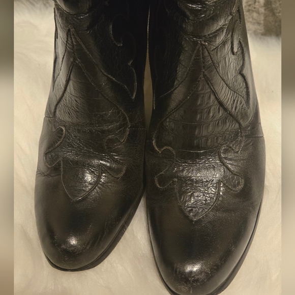 Size 7 Black Knee High Boots - Picture 2 of 4